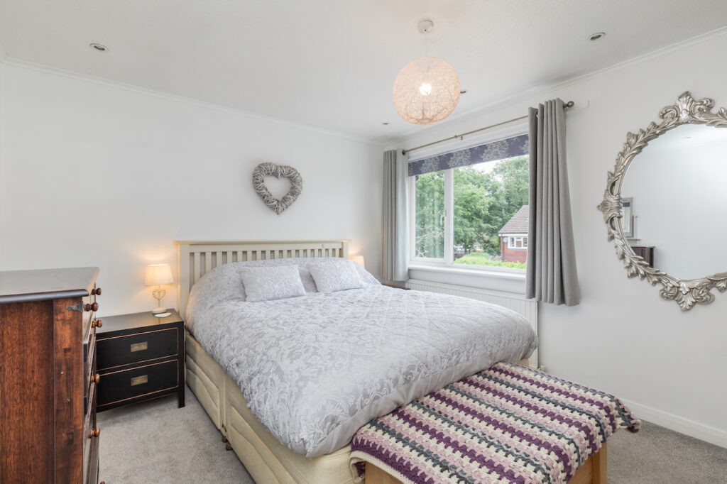 bed 1