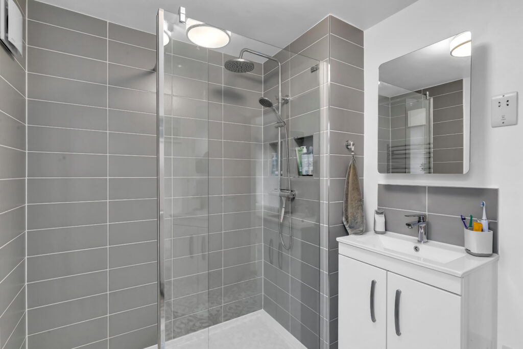 bathroom b