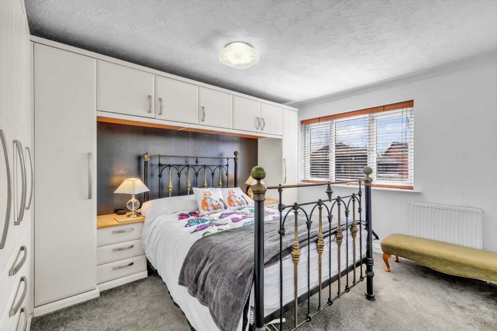 Bed 1