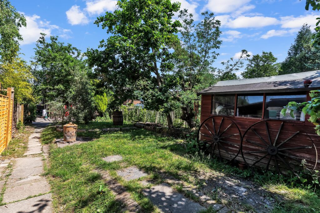 garden 2