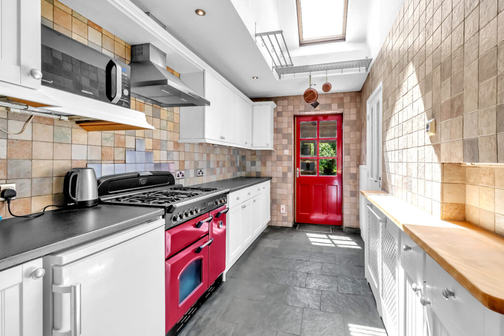 kitchen 1b