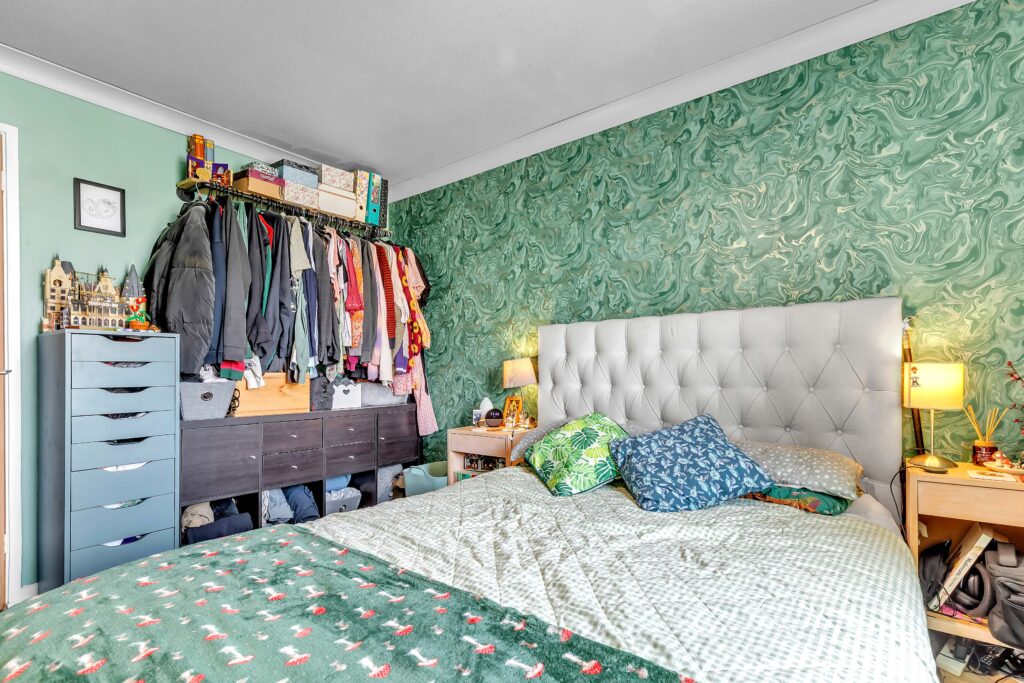 bed 1b